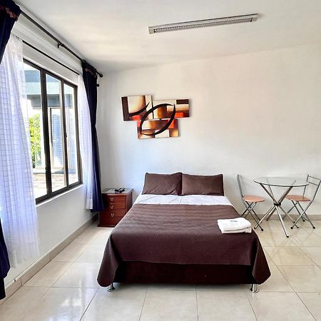 Apartaestudio Centro Pereira Un Solo Ambiente Eksteriør billede