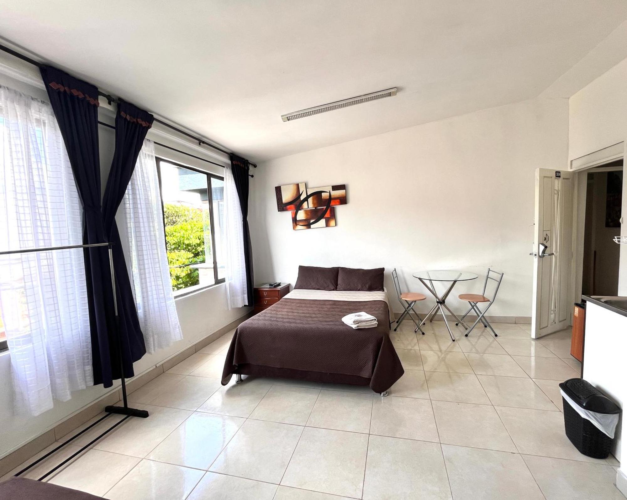 Apartaestudio Centro Pereira Un Solo Ambiente Eksteriør billede