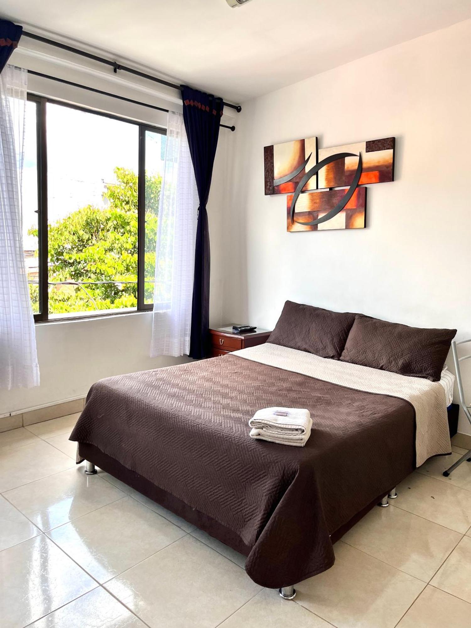 Apartaestudio Centro Pereira Un Solo Ambiente Eksteriør billede